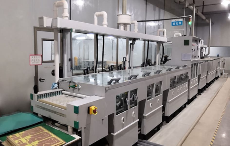 DIP插件加工PCBA，DIP插件加工是什么意思？